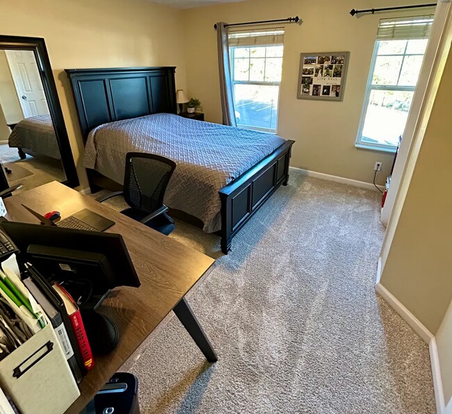 Building Photo - 580 Flintlock Ct