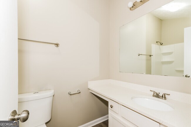 Building Photo - 5878 Homestead Cir