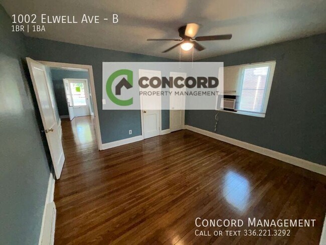 Building Photo - 1002 Elwell Ave