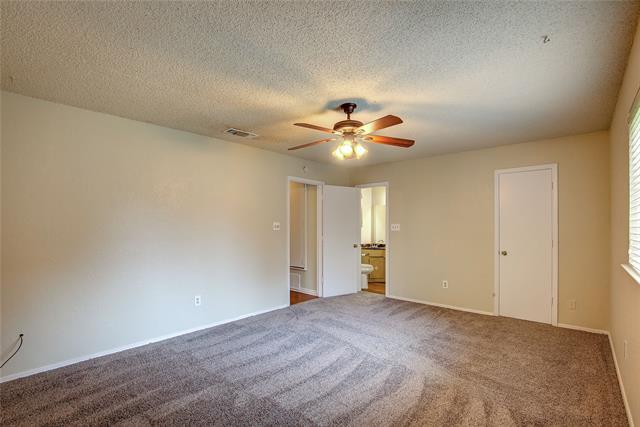 Building Photo - 5307 School Hill Cir