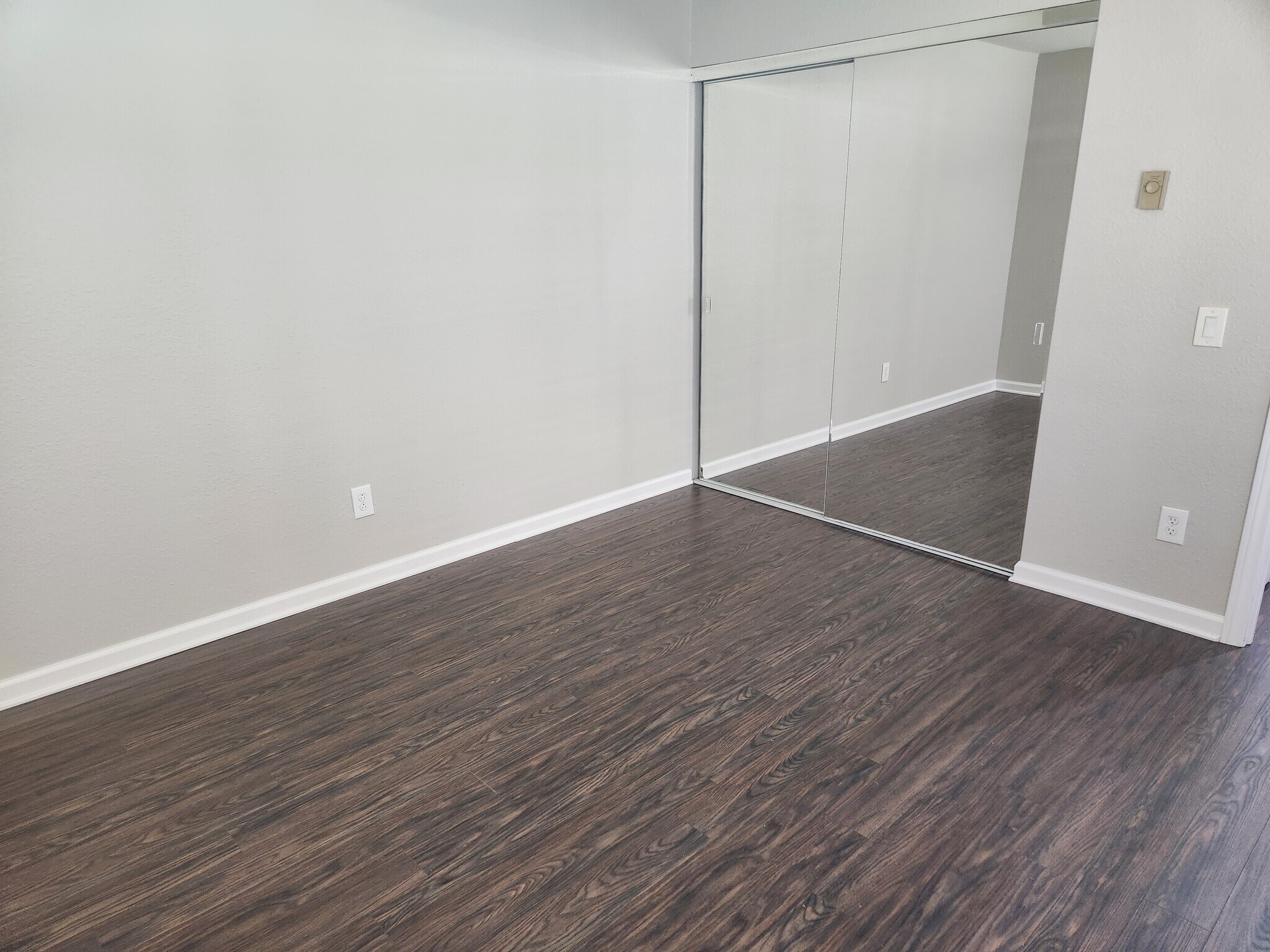 Building Photo - 3525 Lebon Dr