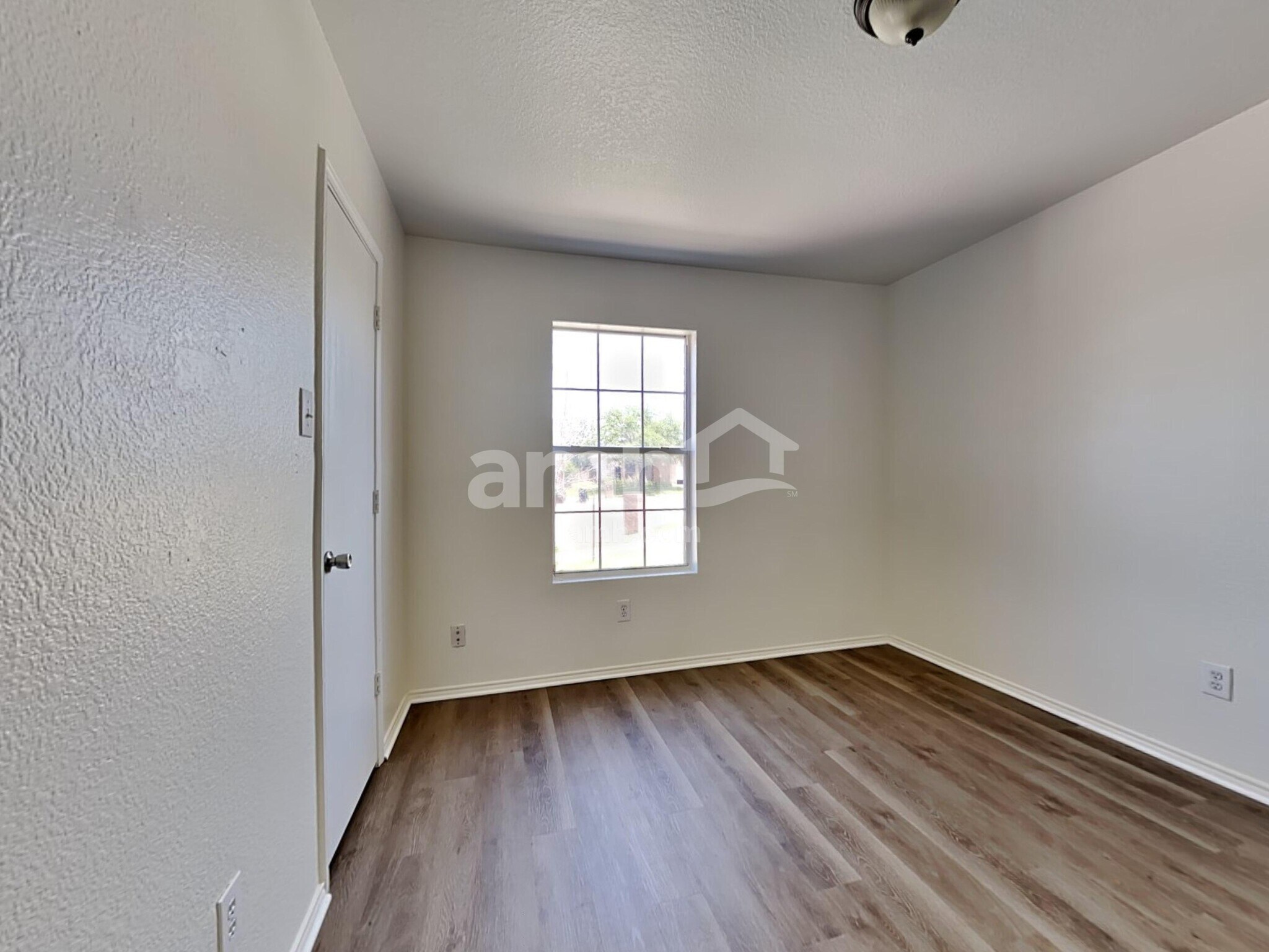 Building Photo - 673 Rosario Ln