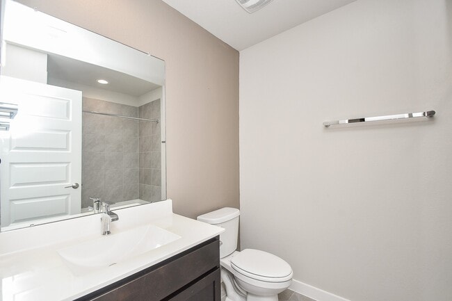 Building Photo - 3831 Sparkman Ln