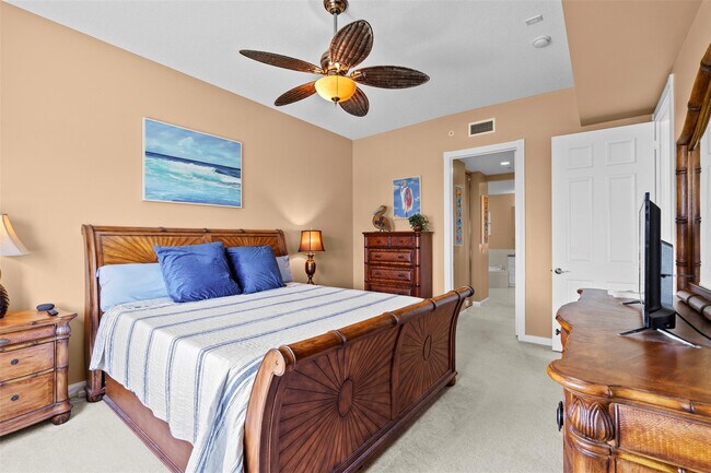 Building Photo - 23 Harbour Isle Dr W