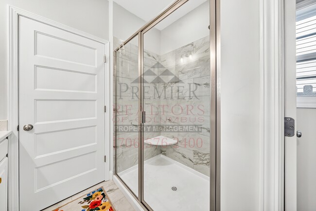 Building Photo - 6897 Omaha Dr