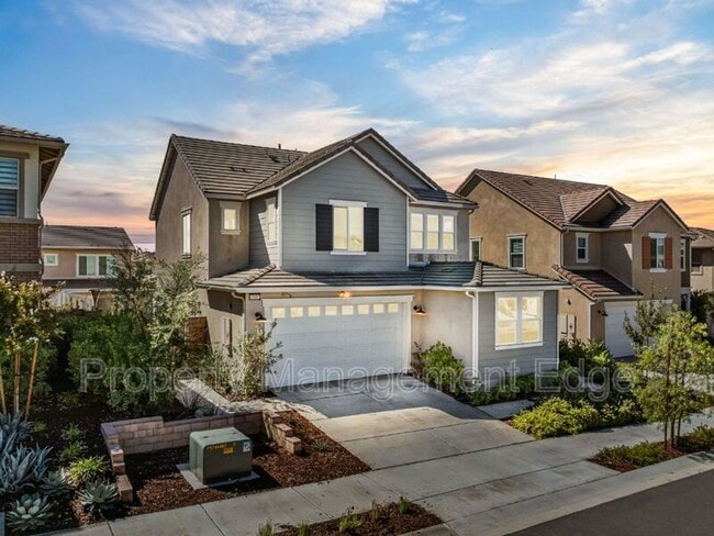 Building Photo - 32017 Radiant Dr