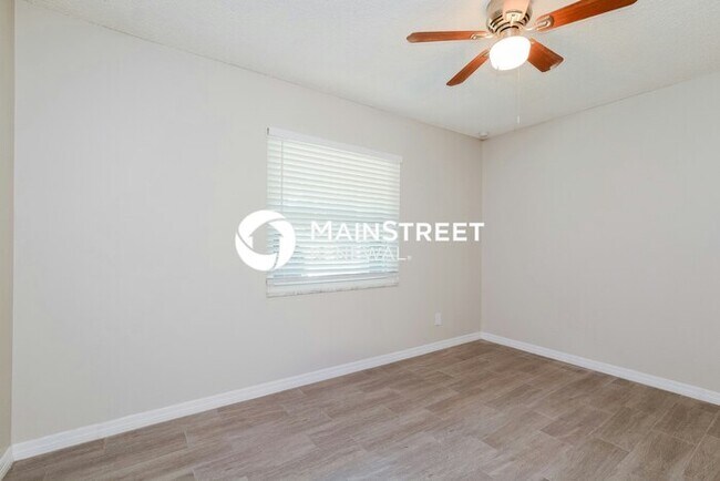 Building Photo - 3 Bedroom Pet-Friendly Home in Longwood, FL with Main Street Renewal