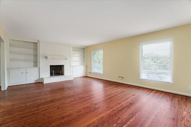 Building Photo - 6309 Regal Rd