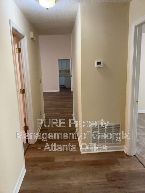 Building Photo - 1195 Parkwood Chase NW
