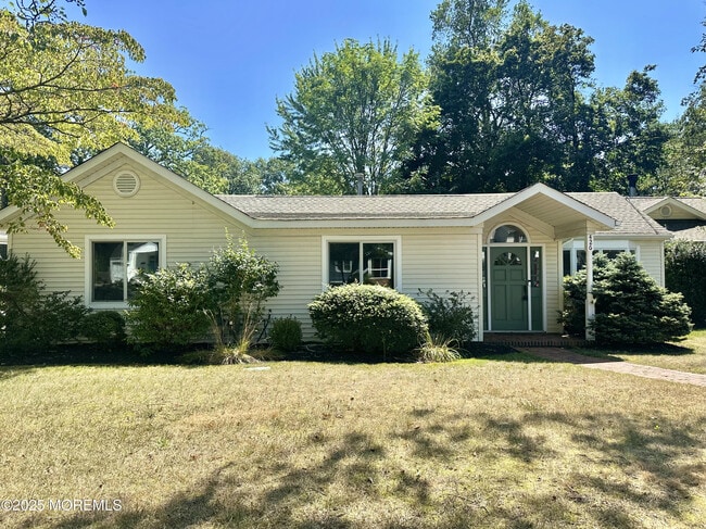 Primary Photo - 426 Harnell Ave