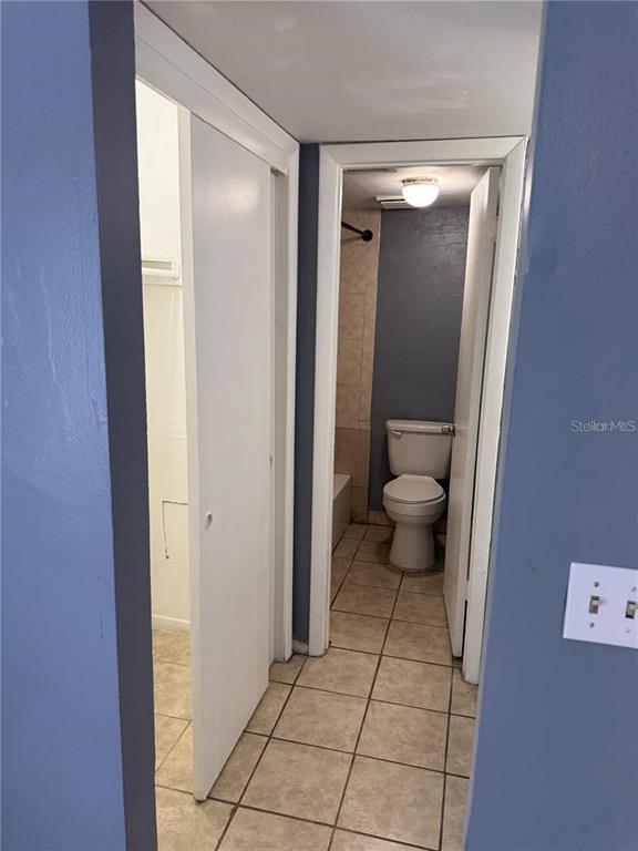 Building Photo - 7210 N Manhattan Ave