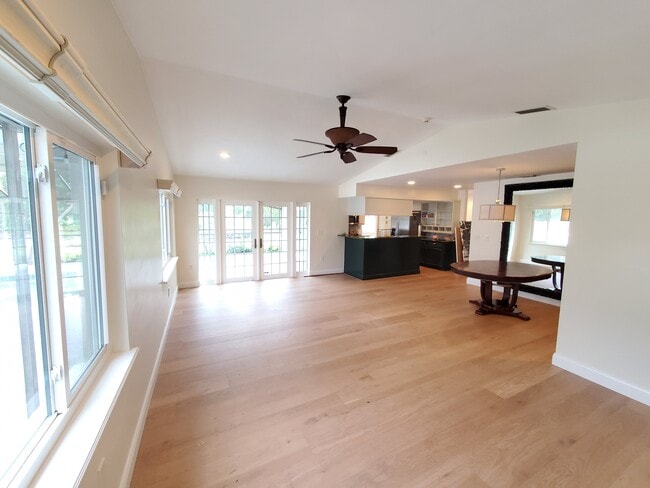 Building Photo - 3009 Osprey Ln