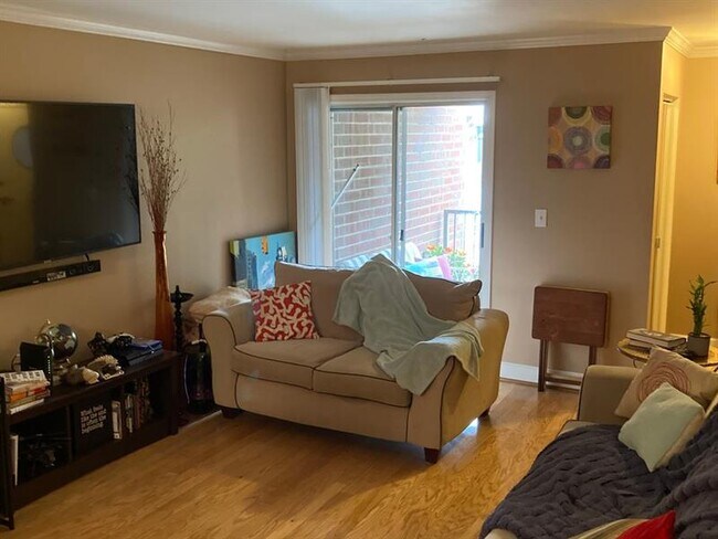 Building Photo - 385 Ralph McGill Blvd NE