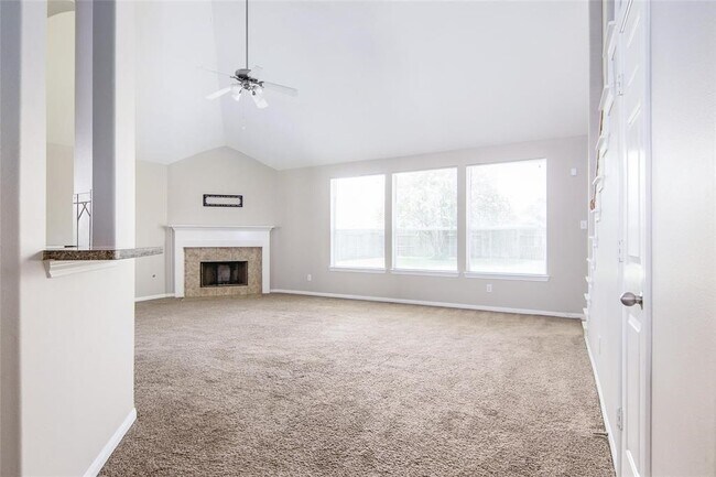 Building Photo - 1004 Autumn Brook St