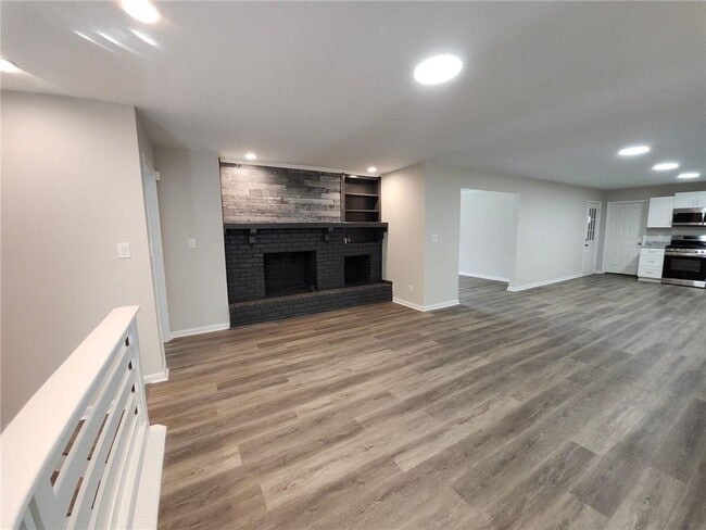 Building Photo - 2362 Springrun Ct