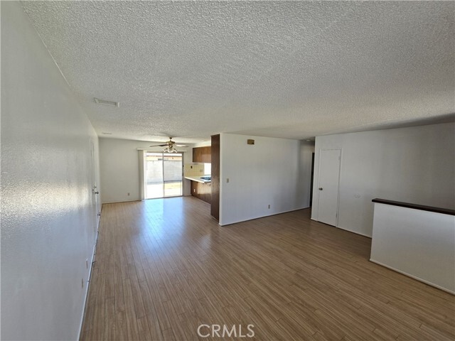 Building Photo - 8944 Beatrice Pl