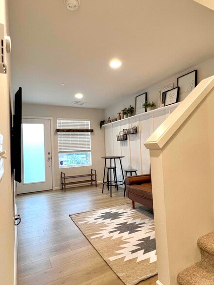 Building Photo - 8230 S 132nd St