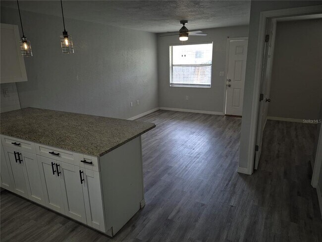 Building Photo - 321 Jeru Blvd