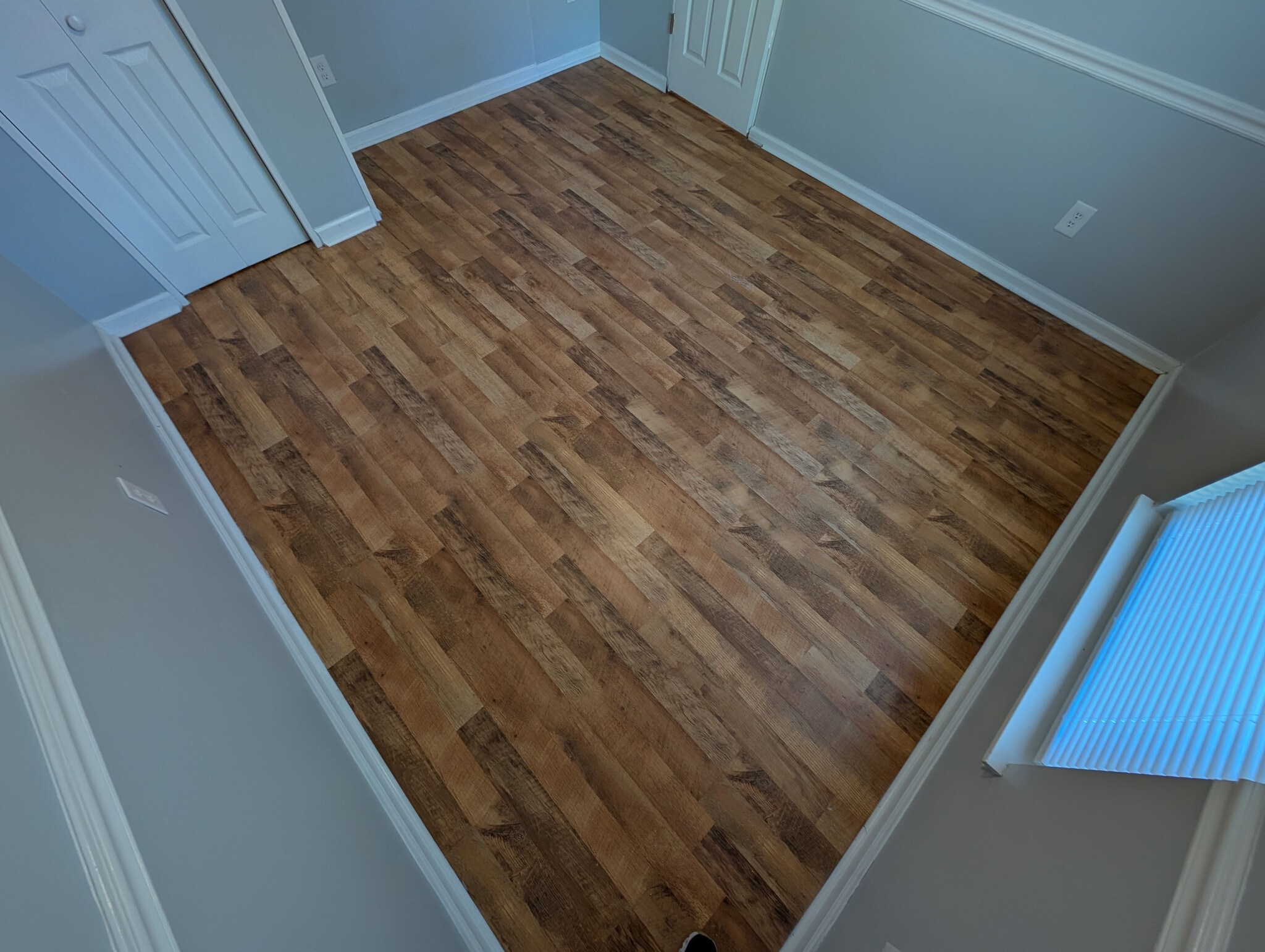 Building Photo - Room in House on Flint Glenn Ln