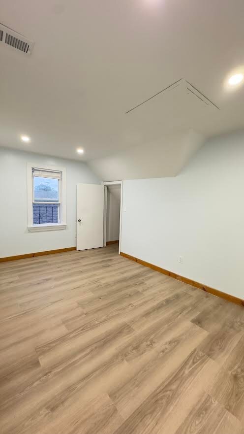 Building Photo - 152 Broadway