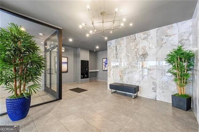 Building Photo - 6890 Peachtree Dunwoody Rd