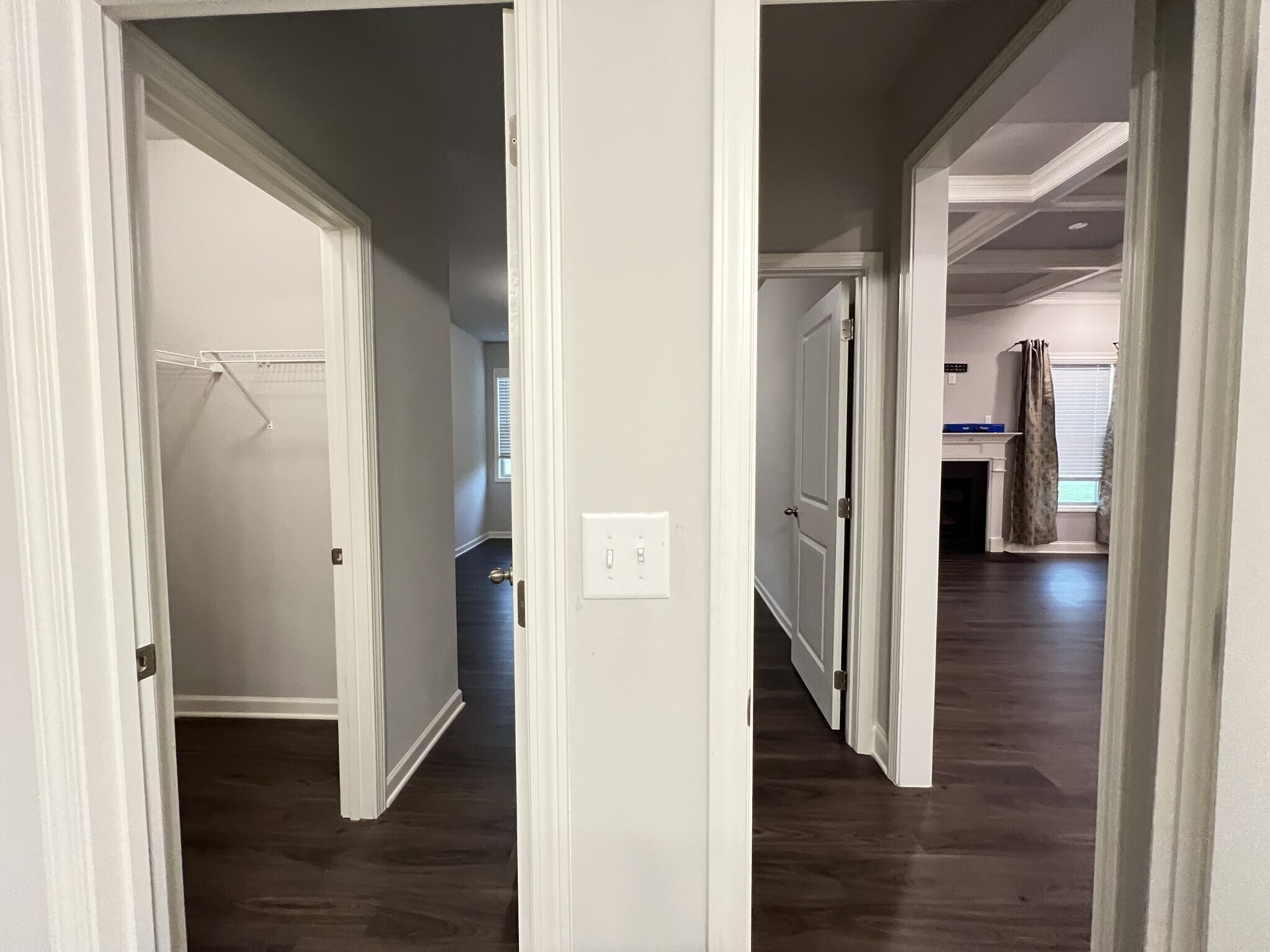 Building Photo - 4675 Silver Oak Dr SW