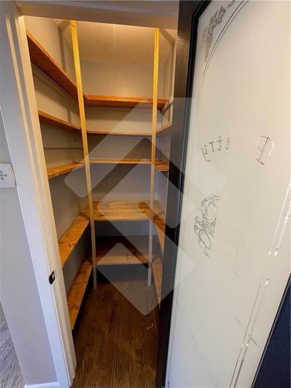 Building Photo - 9935 La View Cir