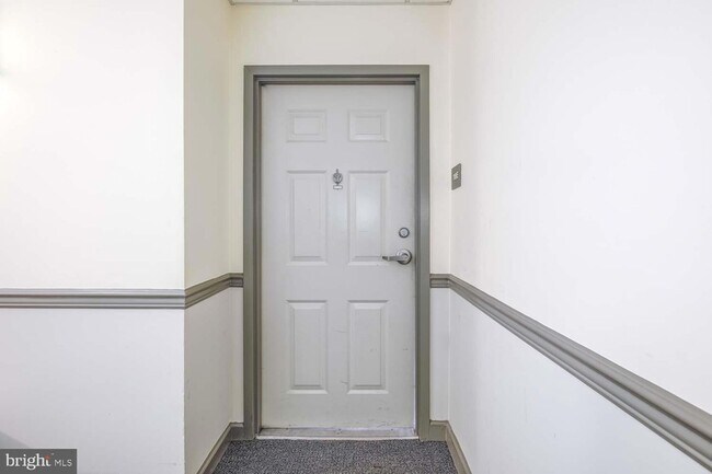 Building Photo - 1308 Clifton St NW