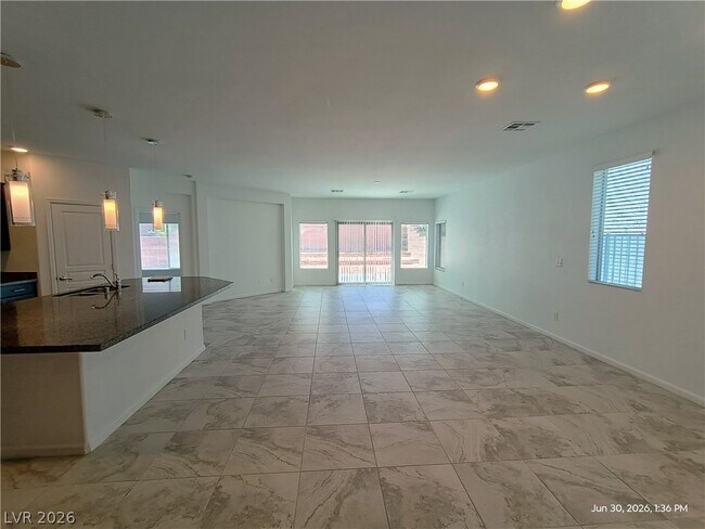 Building Photo - 8139 Shale Canyon St