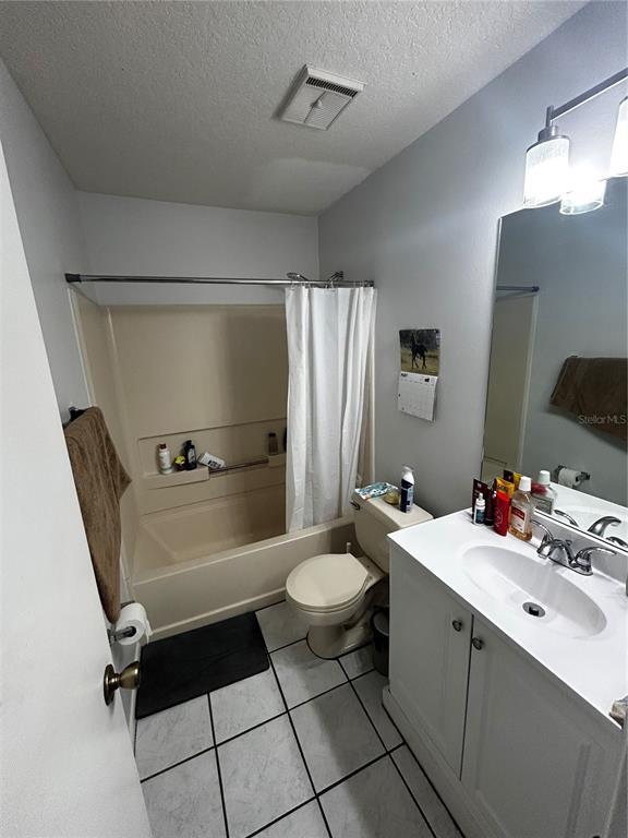 Building Photo - 104 Reserve Cir