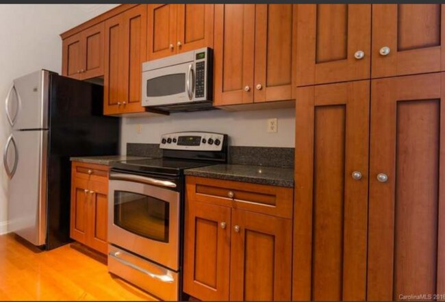 Kitchen - 230 S Tryon St