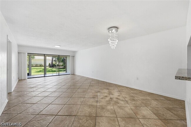 Building Photo - 1231 Commonwealth Cir