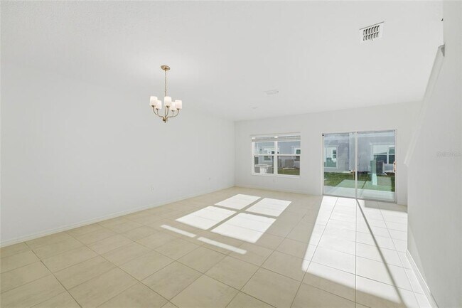 Building Photo - 2791 Raindrop Run St