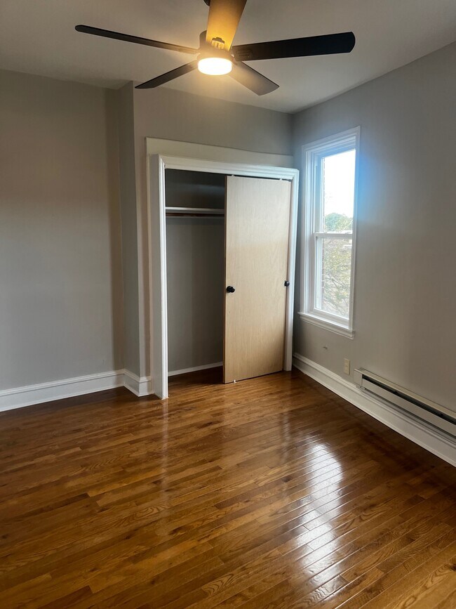 Building Photo - 7124 Germantown Ave