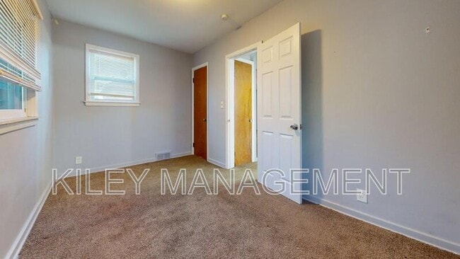 Building Photo - 16894 Hubbell Ave