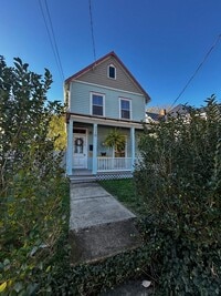 Building Photo - Cozy & Updated - 3 BR home in Old SW!