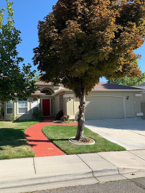 Building Photo - 5986 S Wallflower Pl