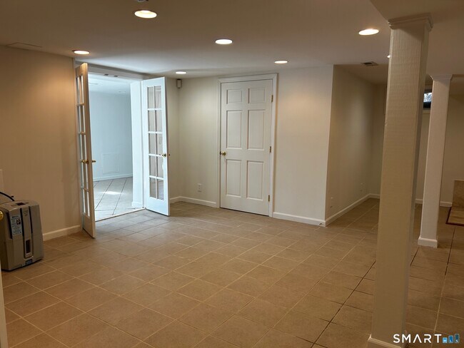 Building Photo - 97 Godfrey Rd