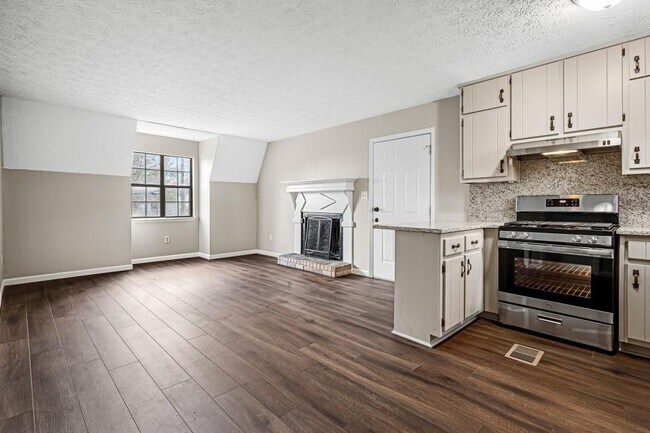 Building Photo - 2037 Laboon Cir