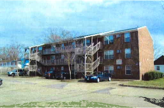 Primary Photo - Alexis II Apartments