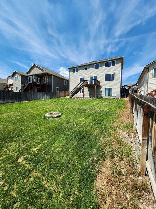 Building Photo - Wonderful Home