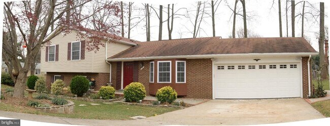 Building Photo - 3317 Pathway Ct
