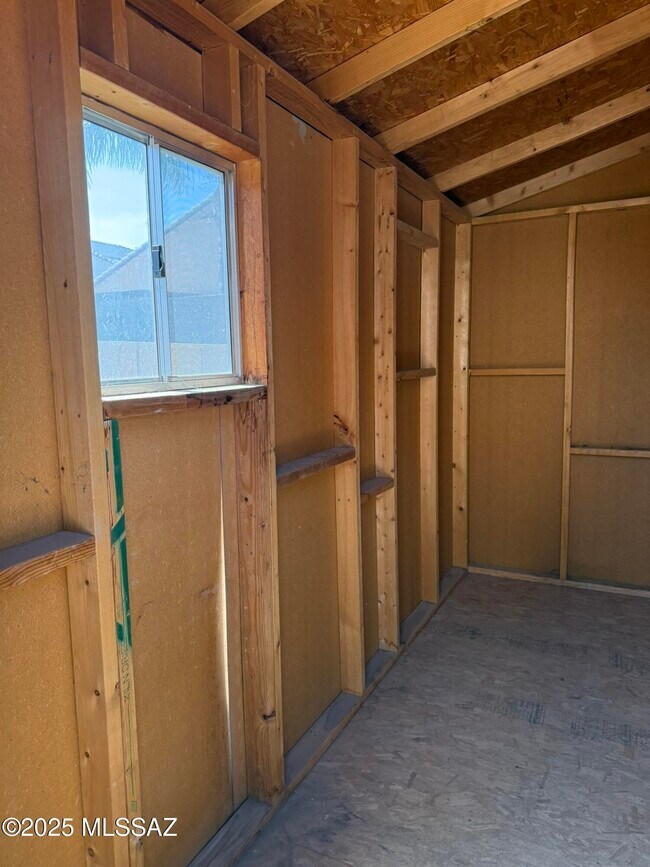 Building Photo - 7825 W Scout Rd
