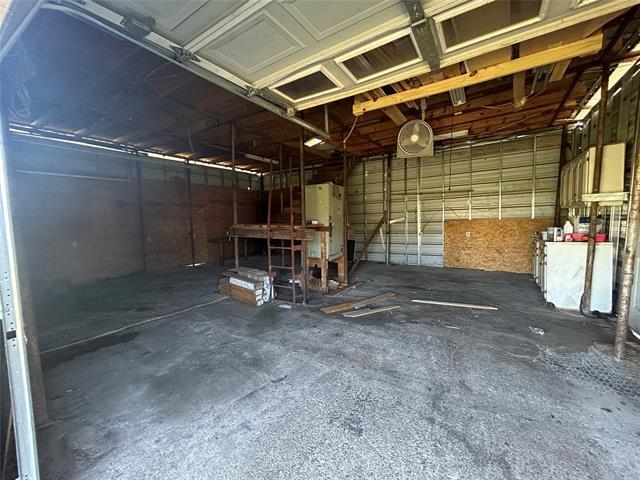 Building Photo - 18049 Cindy's Ln