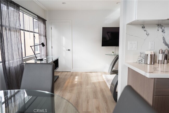 Building Photo - 11249 Huston St