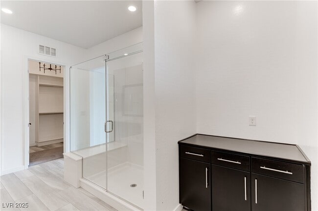 Building Photo - 10312 Jade Point Dr