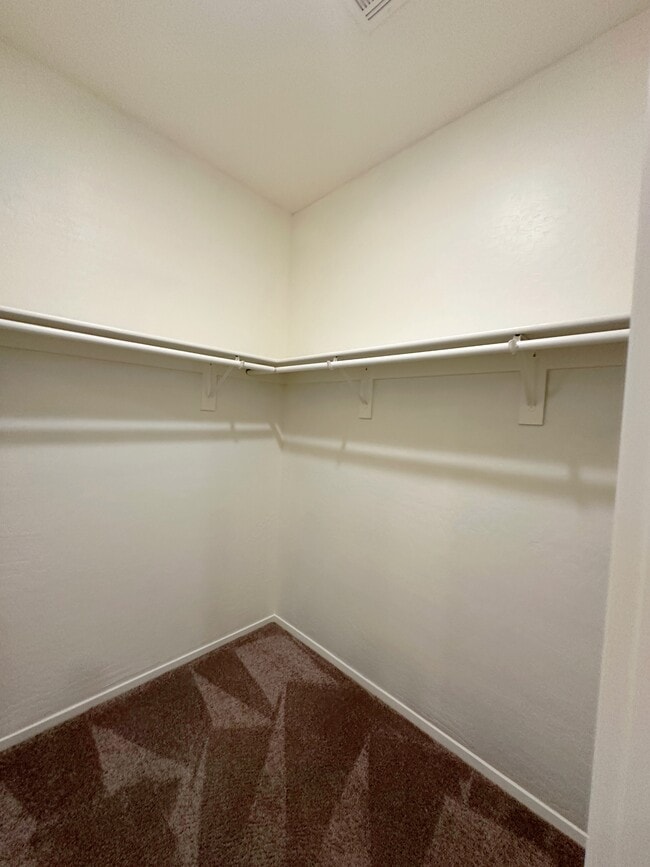 Building Photo - 4566 Mansart Ct