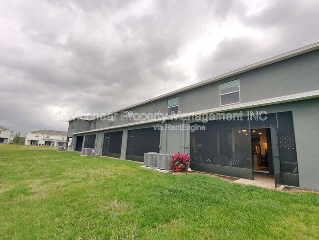 Building Photo - 32988 Major Oak Dr