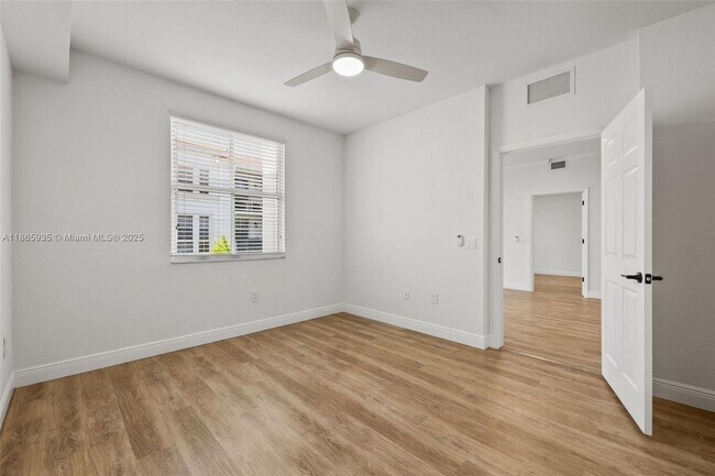 Building Photo - 10170 SW 7th St