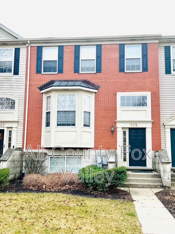 Building Photo - 765 Thornbury Ct